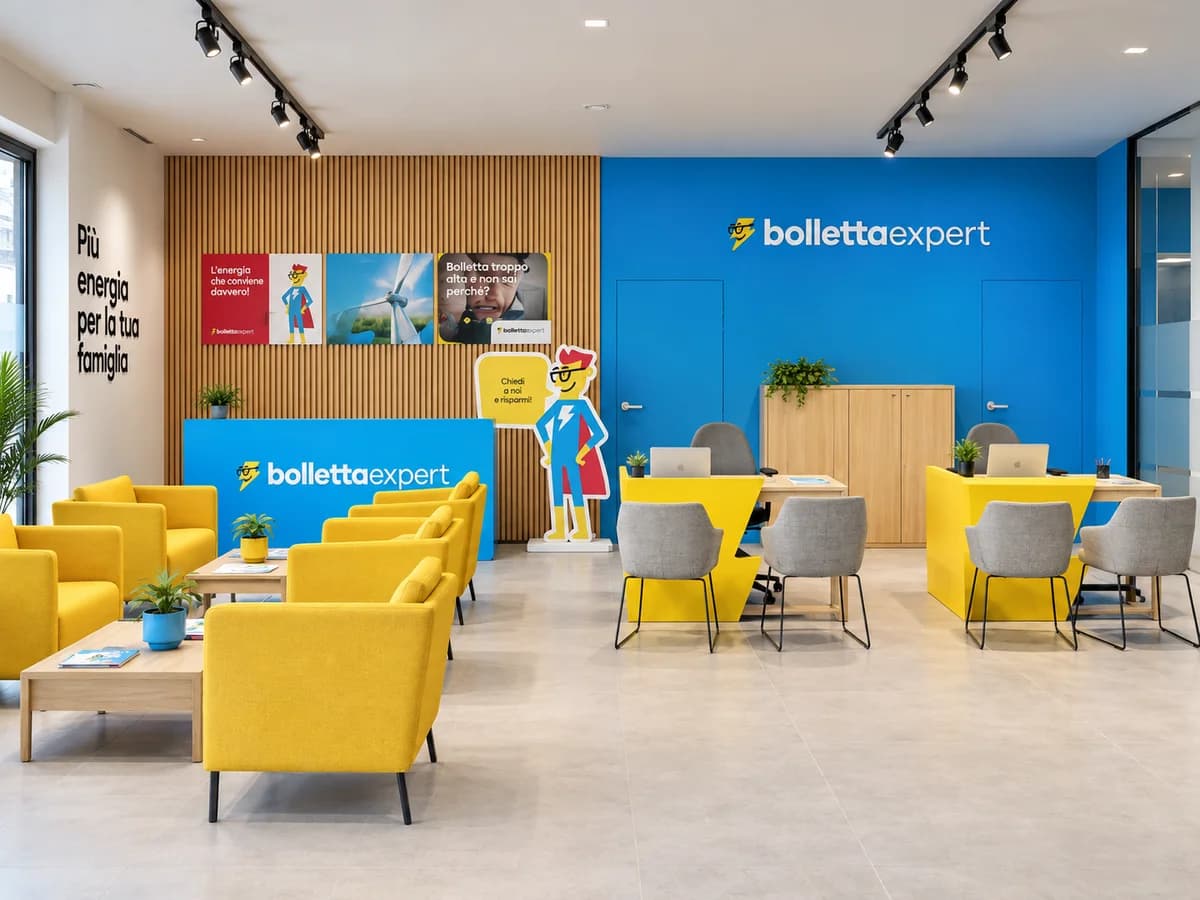 Gli spazi di accoglienza e consulenza del format Bolletta Expert
